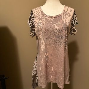 Women top leopard by Fylo size M